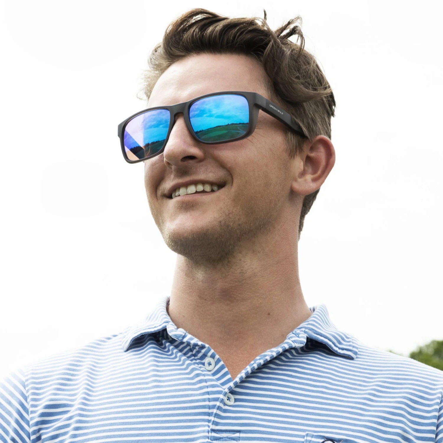 Green Wolf Guardian - Green Smoke 7 Green Wolf Guardian - Green Smoke - Image 5